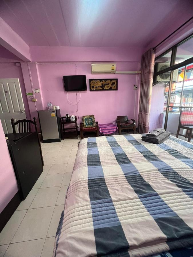 Sötnos Hotell Jomtien Beach Exteriör bild