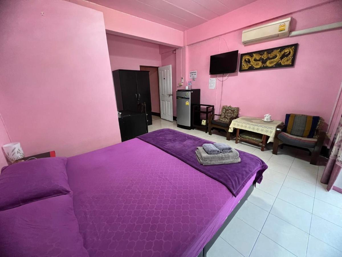 Sötnos Hotell Jomtien Beach Exteriör bild